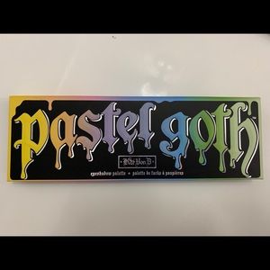 Kat Von D Pastel Goth Eye Shadow Palette